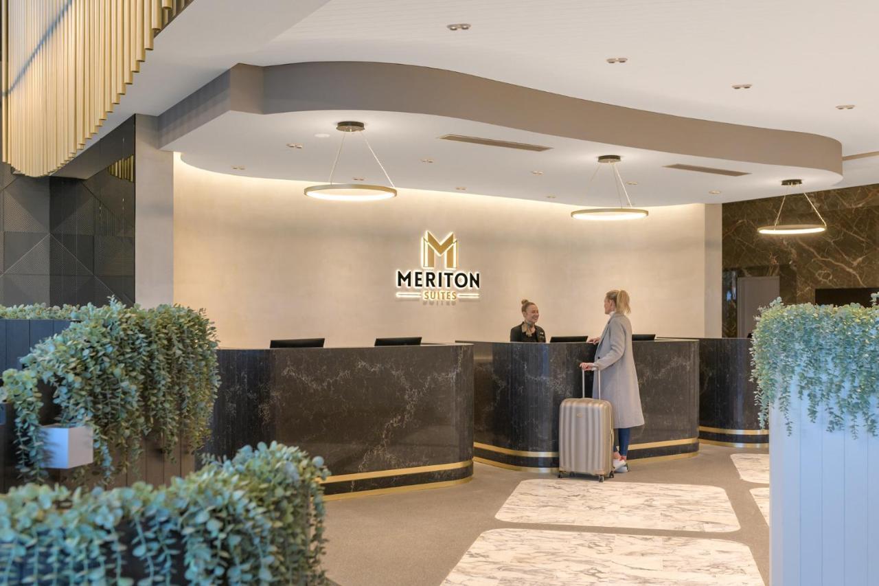 Meriton Suites Surfers Paradise Gold Coast Exterior foto Meriton Sydney